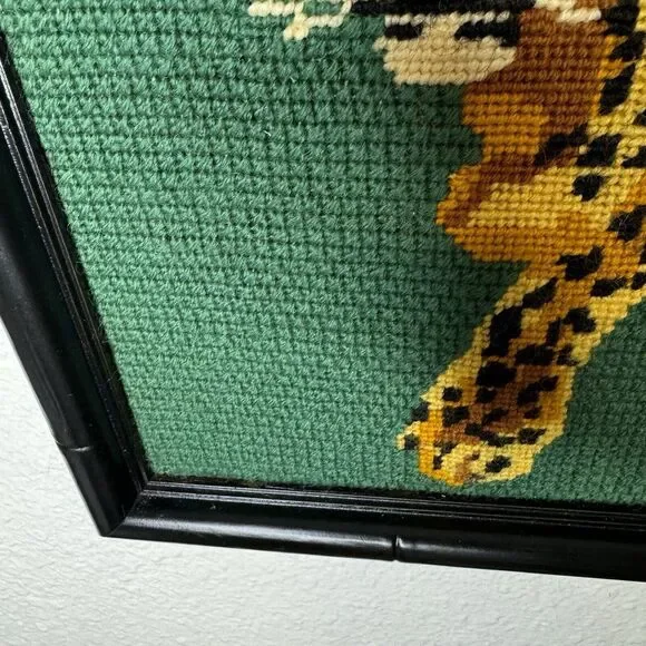Vintage Leopard Needlepoint Black Bamboo Type Frame Green Hollywood Regency Art - Picture 7 of 16